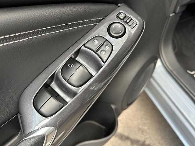 Nissan JUKE AT N-CONNECTA WINTERPAK*LED*NAV*CARPL*ALLW