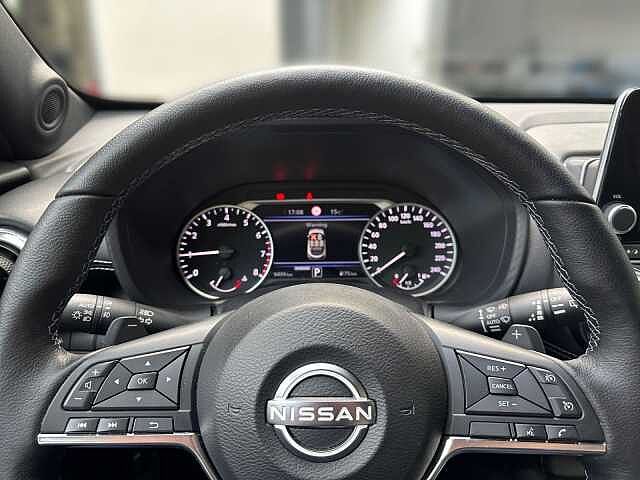 Nissan JUKE AT N-CONNECTA WINTERPAK*LED*NAV*CARPL*ALLW