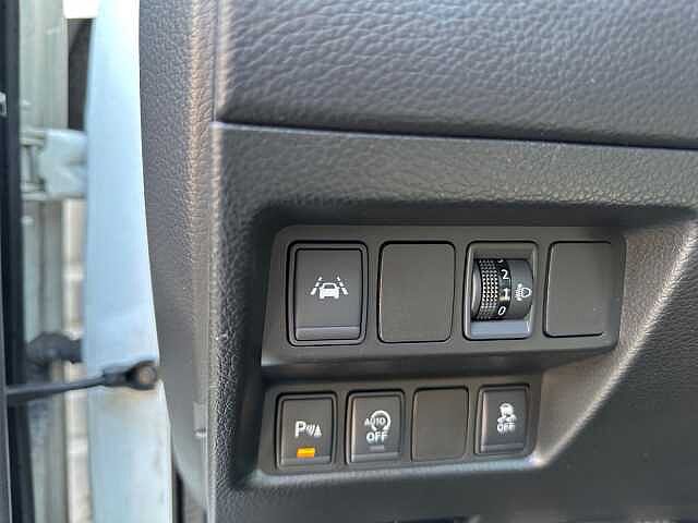 Nissan QASHQAI 1.6 DIG-T 6MT 4x2 NAVI 360&deg; PANO AHK SHZ N-CONNECTA