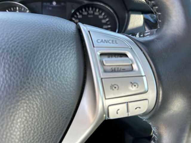 Nissan QASHQAI 1.6 DIG-T 6MT 4x2 NAVI 360&deg; PANO AHK SHZ N-CONNECTA