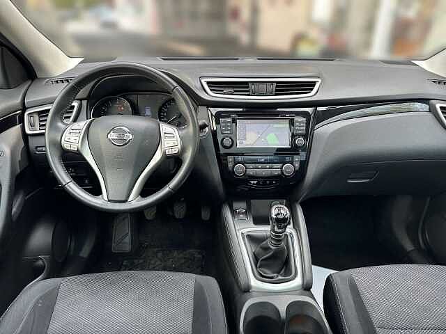 Nissan QASHQAI 1.6 DIG-T 6MT 4x2 NAVI 360&deg; PANO AHK SHZ N-CONNECTA