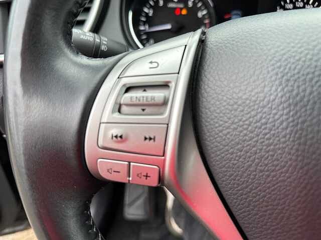 Nissan QASHQAI N-CONNECTA NAVI SHZ 360&deg; KAMERA ALU KLIMA 360