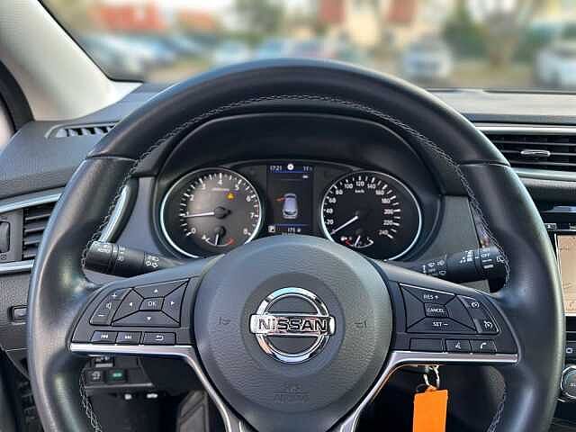 Nissan QASHQAI ACENTA AT 1.3 DIG-T 160 PS NAVI SHZ KAM ACENTA