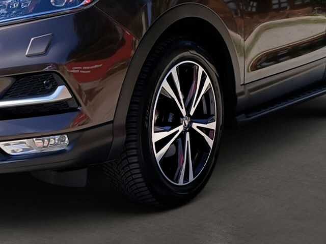 Nissan QASHQAI N-CONNECTA LED*BF*Navi*Kamera*SHZ*
