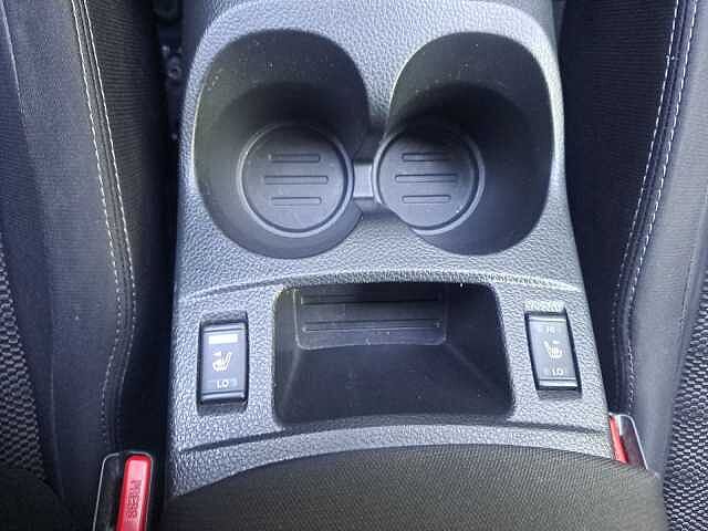 Nissan QASHQAI 1.2 DIG-T Xtronic 4x2 N-Connecta *Navi* *Kamera* *Shz*