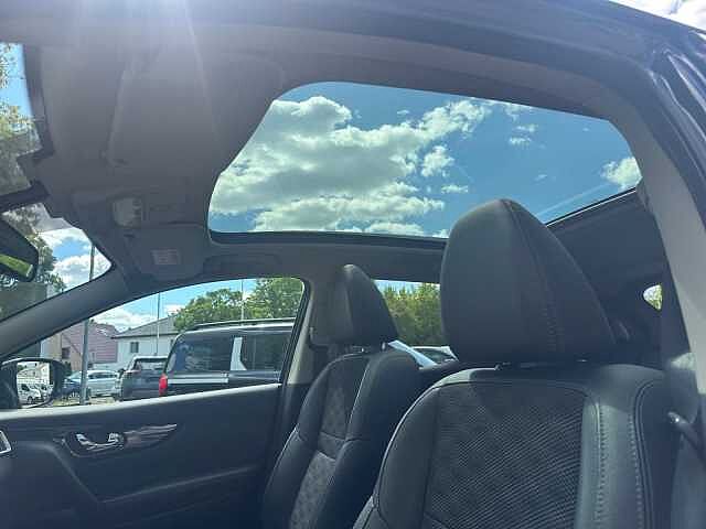 Nissan QASHQAI TEKNA 1.6 DIG-T SHZ NAVI PANO SHZ 360&deg;