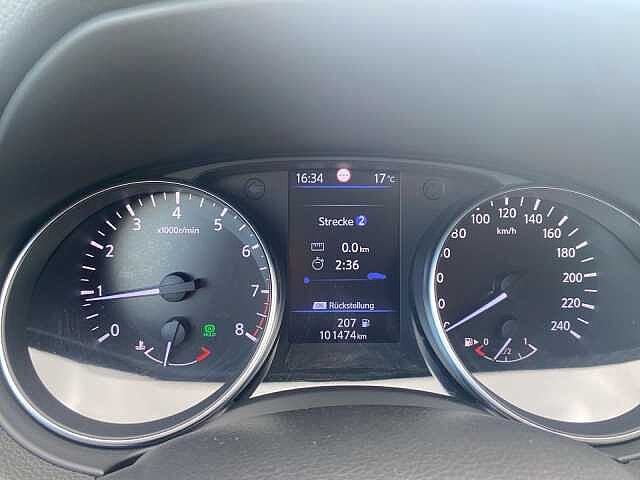 Nissan QASHQAI N-WAY 1.3 DIG-T GLASDACH KAMERA BFS NAVI SHZ N-Way