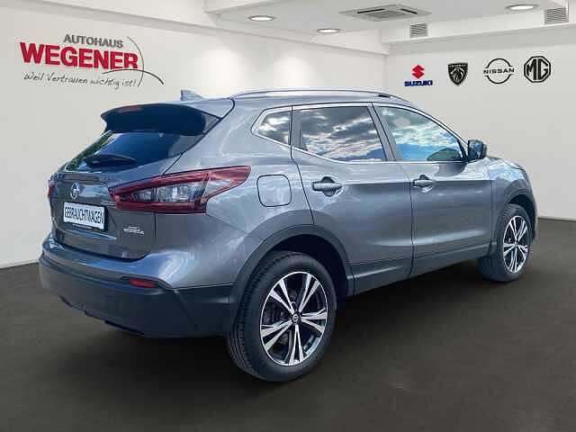 Nissan QASHQAI N-WAY 1.3 DIG-T GLASDACH KAMERA BFS NAVI SHZ N-Way