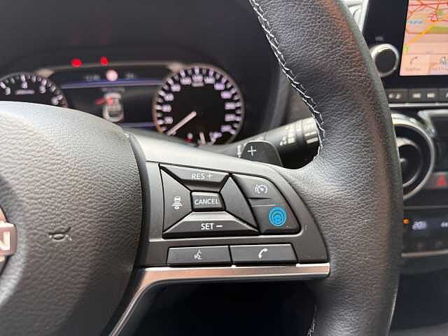 Nissan JUKE N-DESIGN AT LED BOSE ACC SHZ Scheckheft