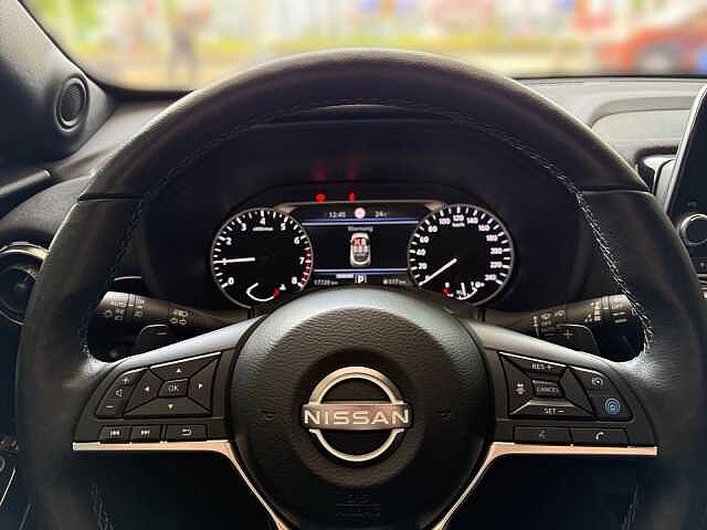 Nissan JUKE N-DESIGN AT LED BOSE ACC SHZ Scheckheft