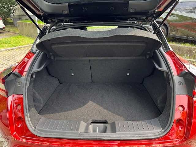 Nissan JUKE TEKNA CarPlay SHZ LED 19&#039;&#039; 1. Hand Kamera