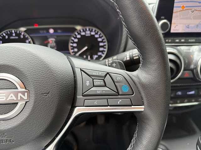 Nissan JUKE N-CONNECTA AT Tech*Navi*Kamera*Shz*Bfs*