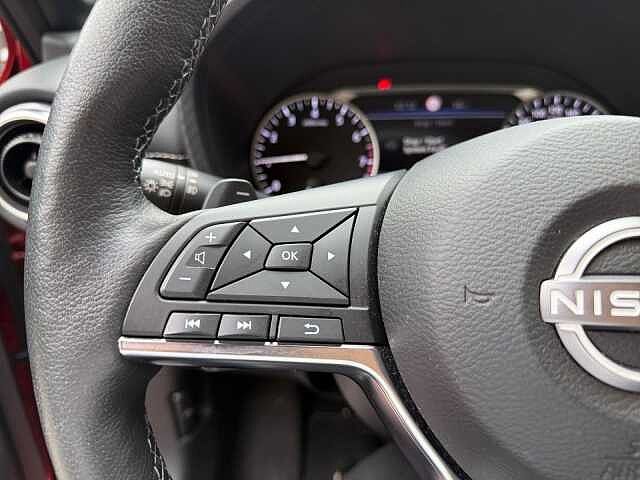 Nissan JUKE N-CONNECTA AT Tech*Navi*Kamera*Shz*Bfs*