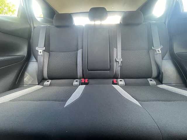 Nissan QASHQAI 1.3 DIGT 140 PS SHIRO NAVI AC KAMERA SHZ ACENTA