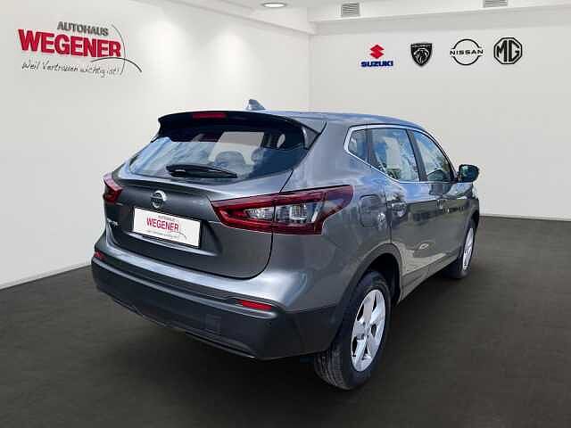 Nissan QASHQAI 1.3 DIGT 140 PS SHIRO NAVI AC KAMERA SHZ ACENTA