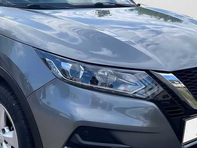 Nissan QASHQAI 1.3 DIGT 140 PS SHIRO NAVI AC KAMERA SHZ ACENTA