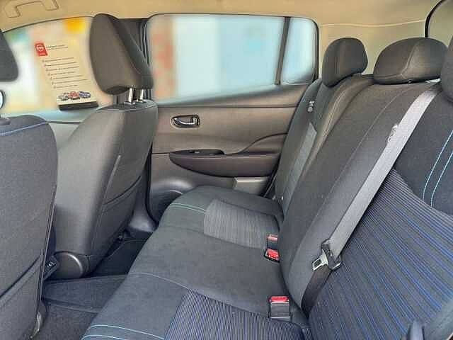 Nissan Leaf 40 kWh N-Connecta Winter, LED, CCS Laden m&ouml;glich*