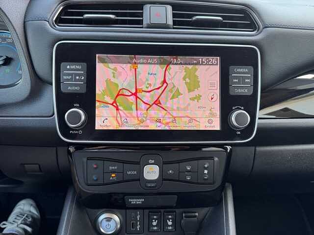 Nissan Leaf 40 kWh N-Connecta Winter, LED, CCS Laden m&ouml;glich*