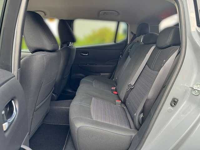 Nissan Leaf 39 kWh N-Connecta CCS Laden m&ouml;glich*