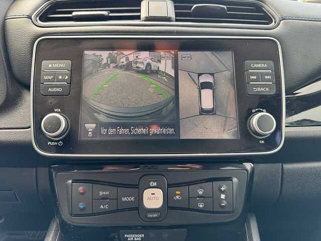 Nissan Leaf 39 kWh N-Connecta CCS Laden m&ouml;glich*