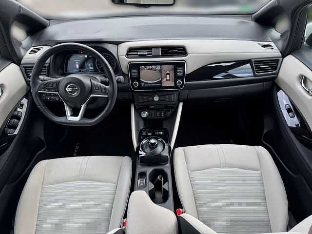 Nissan Leaf 40 kWh N-Connecta CCS Laden m&ouml;glich *