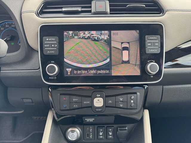 Nissan Leaf 40 kWh N-Connecta CCS Laden m&ouml;glich *