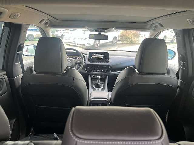 Nissan Qashqai N-Connecta Winter Business Design Technology