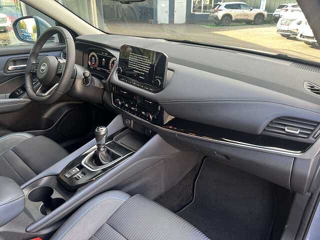 Nissan Qashqai N-Connecta Winter Business Design Technology