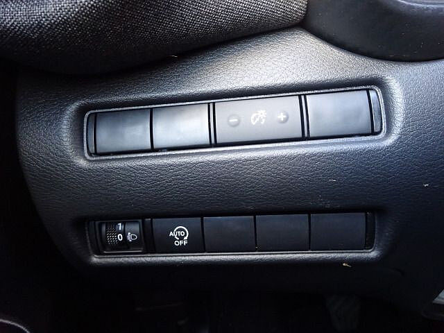 Nissan Juke 1.0 DIG-T 6MT Acenta Komfort Navi Kamera 1.0 DIG-T 6MT Acenta Klima PDC Navi