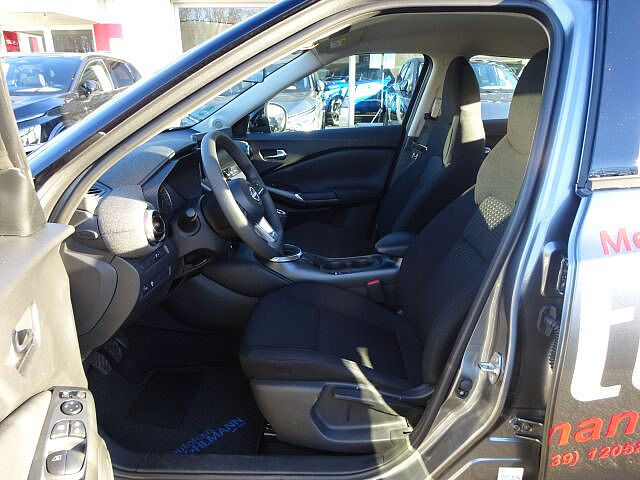 Nissan Juke 1.0 DIG-T 6MT Acenta Komfort Navi Kamera 1.0 DIG-T 6MT Acenta Klima PDC Navi