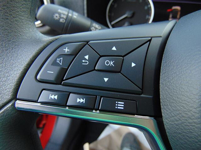 Nissan Juke 1.0 DIG-T Acenta 6MT Nissan Connect Komfort