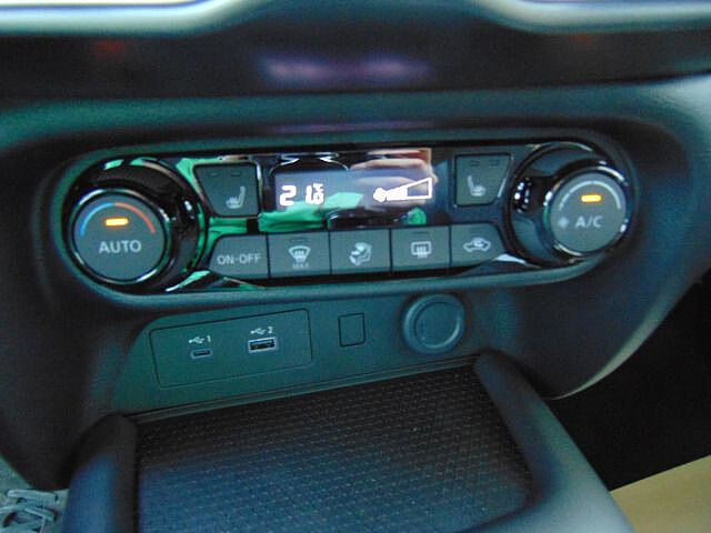 Nissan Juke 1.0 DIG-T Acenta 6MT Nissan Connect Komfort