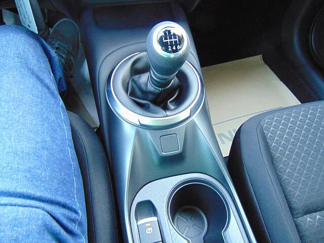 Nissan Juke 1.0 DIG-T Acenta 6MT Nissan Connect Komfort