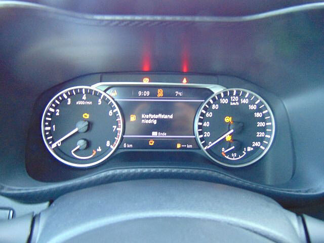 Nissan Juke 1.0 DIG-T Acenta 6MT Nissan Connect Komfort