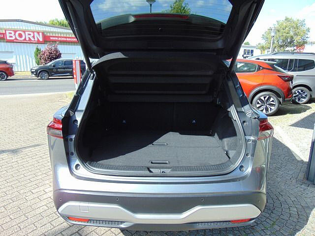 Nissan Qashqai 1.3 MHEV Tekna+ Alu 20&#039; WR auf Alu 360&deg; 20&#039;