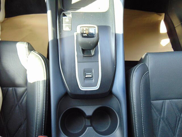 Nissan Qashqai 1.3 MHEV Tekna+ Alu 20&#039; WR auf Alu 360&deg; 20&#039;