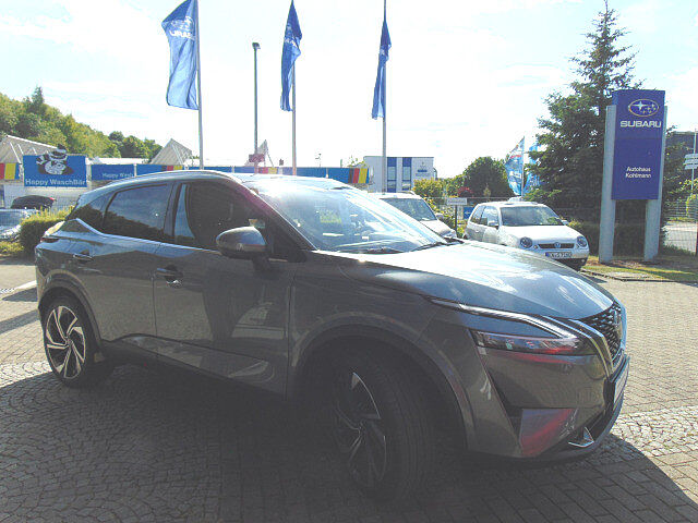 Nissan Qashqai 1.3 MHEV Tekna+ Alu 20&#039; WR auf Alu 360&deg; 20&#039;