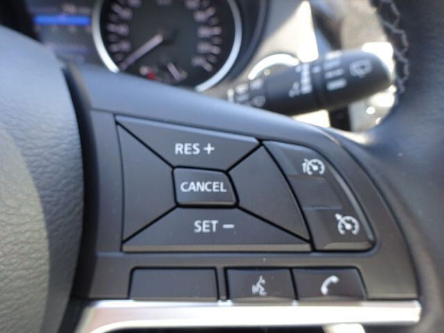 Nissan Qashqai 1.3 DIG-T 6MT 4x2 Zama 360&deg; Panorama AHK