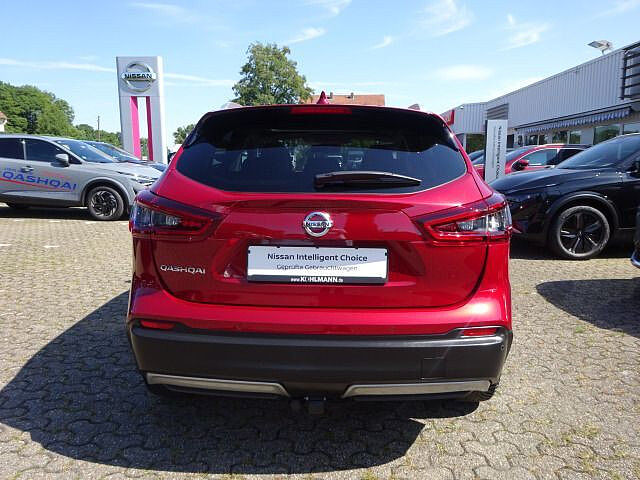 Nissan Qashqai 1.3 DIG-T 6MT 4x2 Zama 360&deg; Panorama AHK