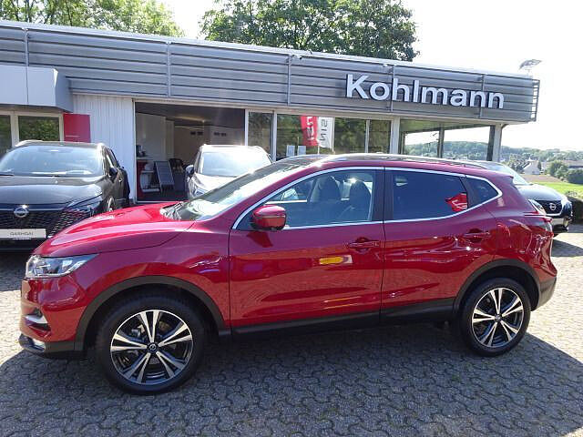 Nissan Qashqai 1.3 DIG-T 6MT 4x2 Zama 360&deg; Panorama AHK