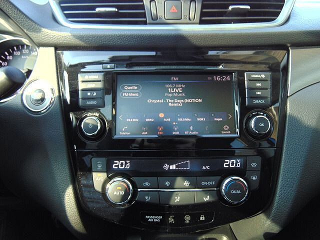 Nissan Qashqai 1.3 DIG-T DCT Tekna 360&deg; 8xAlu PGD AHK