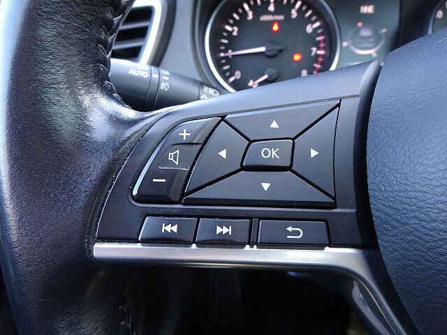 Nissan Qashqai N-Connecta 1.2 DIG-T Klima 360°