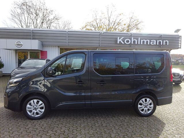 Nissan Primastar Kombi L1H1 2,8t Tekna Design 9Sitzer