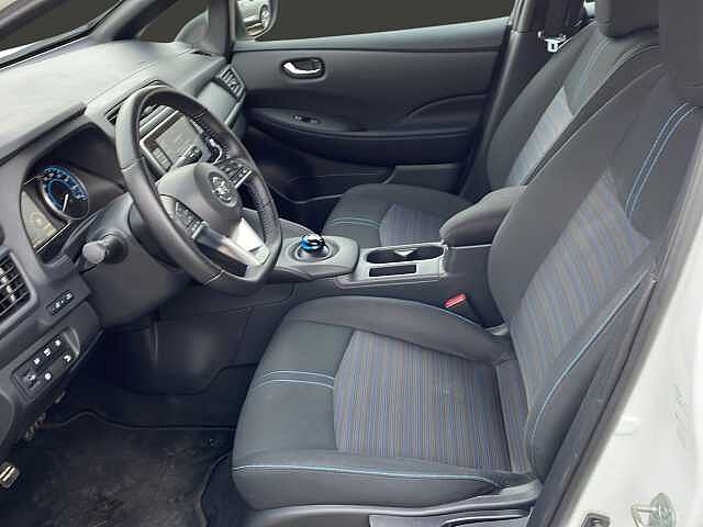 Nissan Leaf ACENTA 40 kWh (*R&Uuml;CKFAHRKAMERA*)