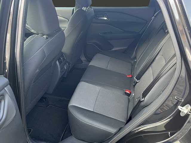 Nissan Nissan Qashqai n-CONNECTA 140 PS ( * WINTER-PAKET * )