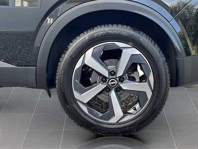 Nissan Nissan Qashqai n-CONNECTA 140 PS ( * WINTER-PAKET * )