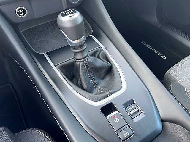 Nissan Nissan Qashqai n-CONNECTA 140 PS ( * WINTER-PAKET * )