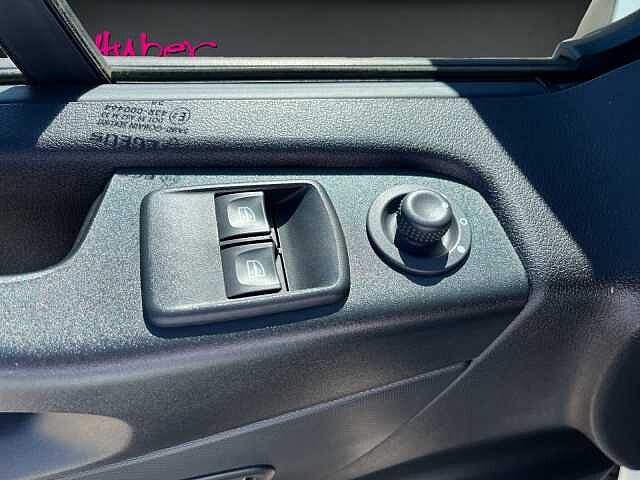 Nissan NV300 COMFORT L1H1 dci120 (*ANH&Auml;NGERKUPPLUNG*)