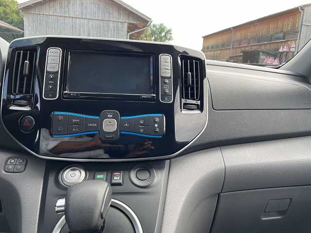 Nissan e-NV200 PREMIUM (*AUTOMATIK*R&Uuml;CKFAHRKAMERA*)