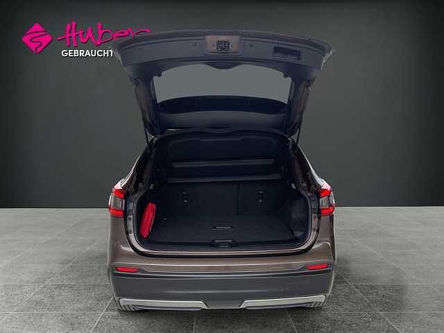 Nissan Qashqai 1.2 DIG- N-CONNECTA (*KAMERA*NAVI*LED*)